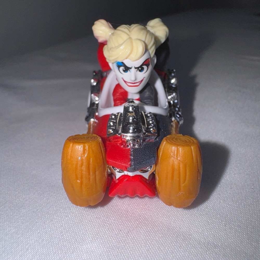Hot Wheels DC Harley Quinn Character Car Red Black Diecast HRT24 2023 Mattel